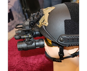 KGS80双目双筒头戴式超二代夜视仪